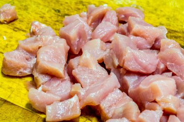 küp domuz eti gemide