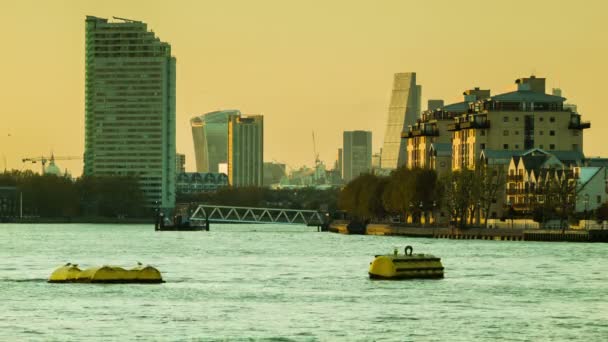 Londres Thames paisaje urbano de Greenwich — Vídeo de stock