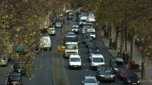 London - DECEMBER 3, 2014: Foto sudut tinggi, lalu lintas London — Stok Video