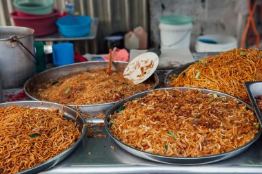 Kimberly Street gıda gece pazarı, Penang kızarmış erişte