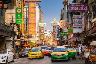 Yowarat road, Chinatown, Bangkok