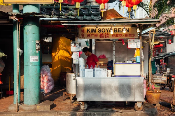 Puesto de soja familiar popular, Chinatown, Kuala Lumpur, Malasia —  Fotos de Stock