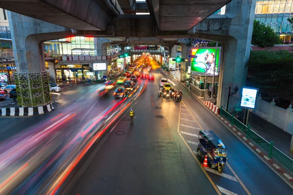 Heavy traffic at Siam Square, Bangkok, Thailand — Stock Photo, Image