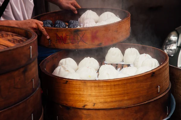 Buğulanmış buns gıda durak mahallesinde, Kuala Lumpur, Malezya