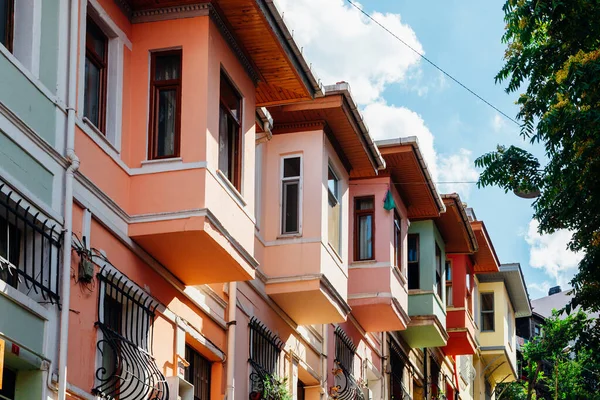 Colourful Historical House Balat Popular Photo Spot Istanbul Turkey — Stock Photo, Image