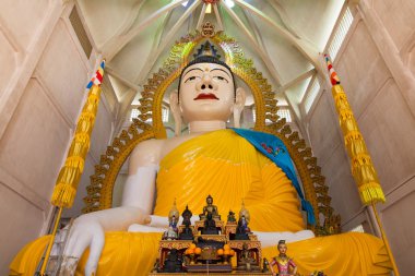 Buda heykeli Sakaya Muni Buddha Gaya Tapınağı, Singapur