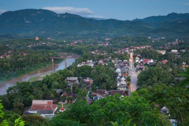 Luang Prabang, Laos üzerinden akşam görünüm.
