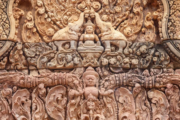 Řezbářství Banteay Srey chrámu, Kambodža. — Stock fotografie