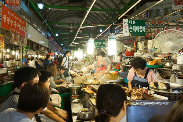 Gwangjang gatan marknaden, Seoul — Stockfoto