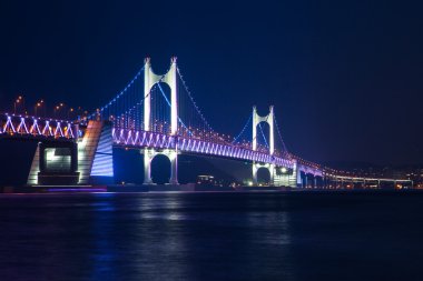 Gwangan köprü veya elmas Köprüsü, Busan, Güney Kore.
