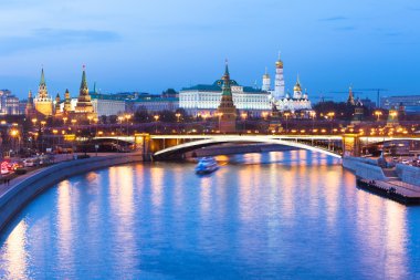 Alacakaranlıkta görünümü Moskova Kremlin, Rusya Federasyonu