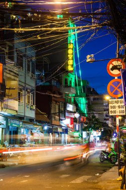Bui Viyana street, Ho Chi Minh City, Vietnam gece görünümü.