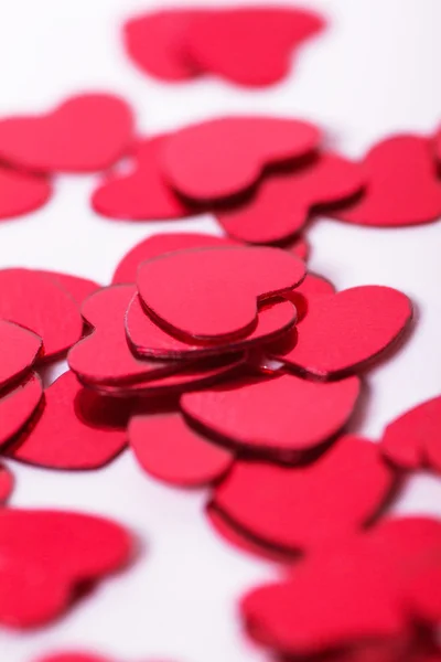 Wiele serc czerwony na białym tle — Zdjęcie stockowe