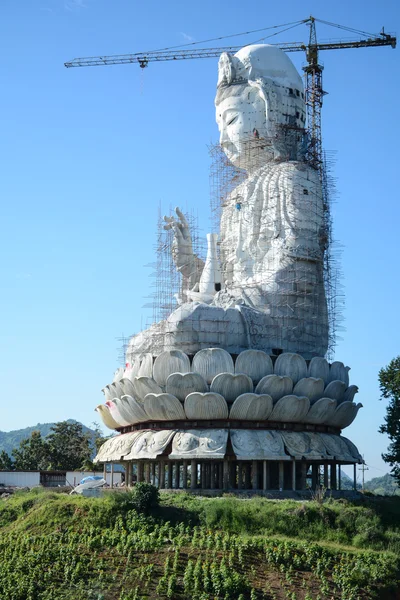 Guanyin Buda Tayland'da oluşturma.
