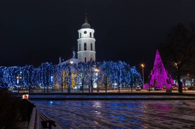 Noel zamanı Vilnius sokakları