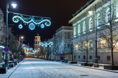 Noel zamanı Vilnius sokakları