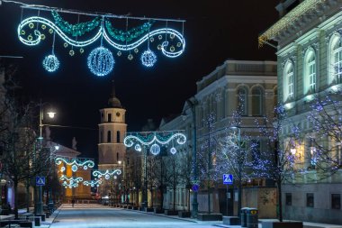 Noel zamanı Vilnius sokakları