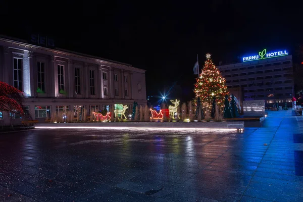 Straßen Von Parnu Der Nacht Weihnachten 2020 — Stockfoto