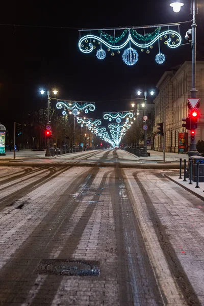 Улицы Вильнюса Ночью Около Рождества — стоковое фото