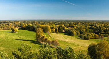 Güzel manzaranın havadan görünüşü