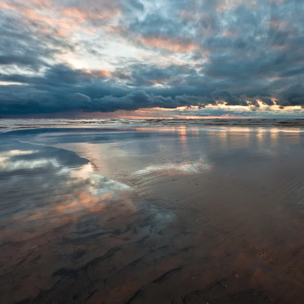 日落时的海岸 — 图库照片