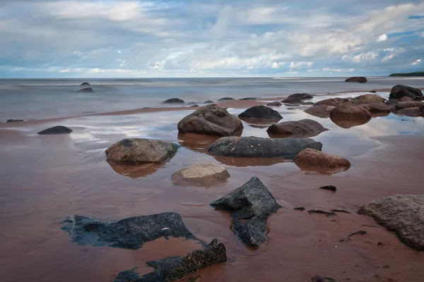 Havskust Med Stora Stenar — Stockfoto