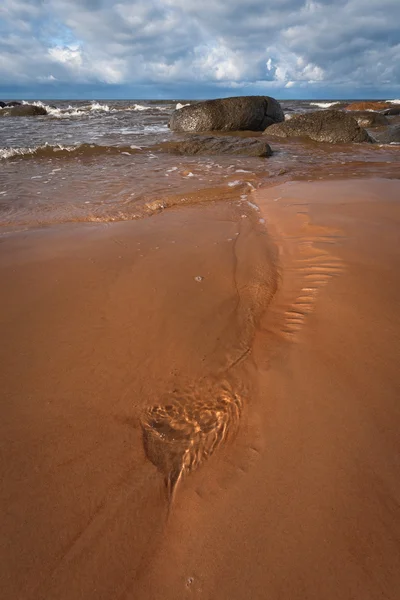 Costa Mar Con Piedras Grandes — Foto de Stock