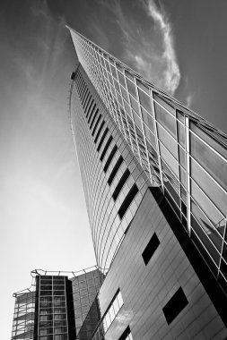 Şehrin modern mimarisi.