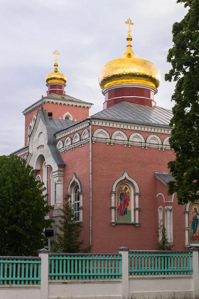 Церковь ортодокса в Даугавпилсе — стоковое фото