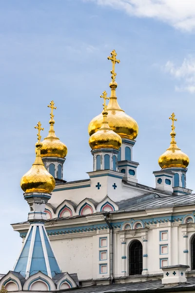 Церковь ортодокса в Даугавпилсе — стоковое фото