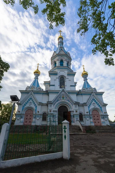 Церковь ортодокса в Даугавпилсе — стоковое фото