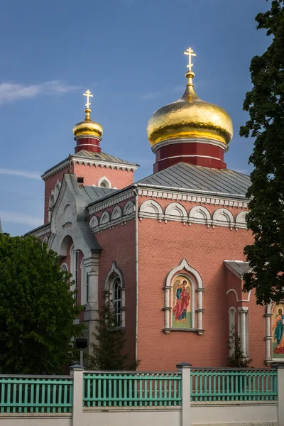 Церковь ортодокса в Даугавпилсе — стоковое фото