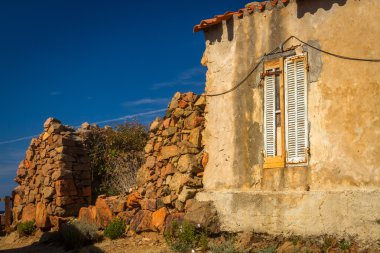 Küçük Korsika köy Girolata