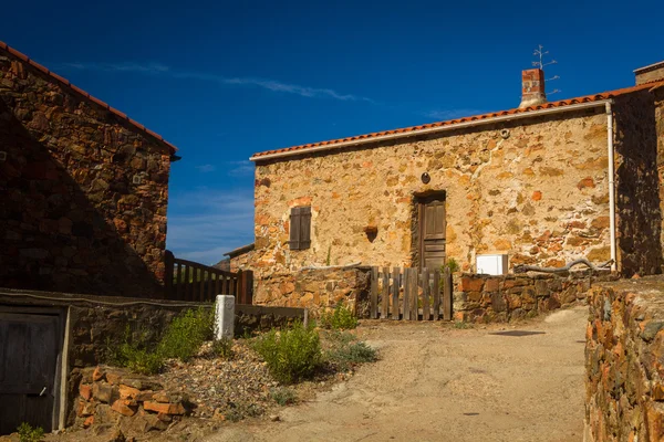 Pequeño pueblo corso Girolata — Foto de Stock