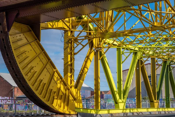 Yellow metal work Drypool bridge is a rolling bascule bridge, constructed in 1961