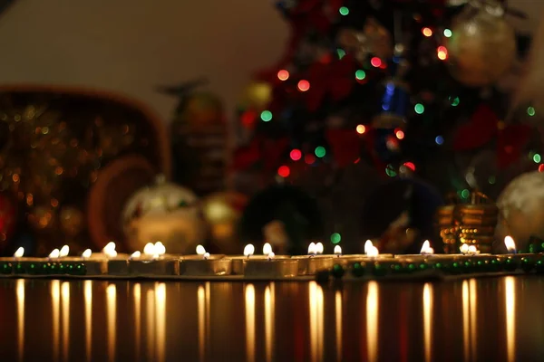 Рождество Свечами Гирляндами — стоковое фото