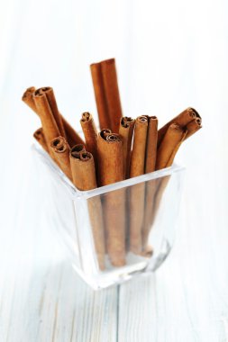 aromatik kuru tarçın