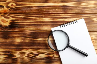 Büyüteç ile not etmek