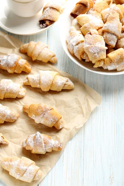 Verse eigengemaakte croissants — Stockfoto