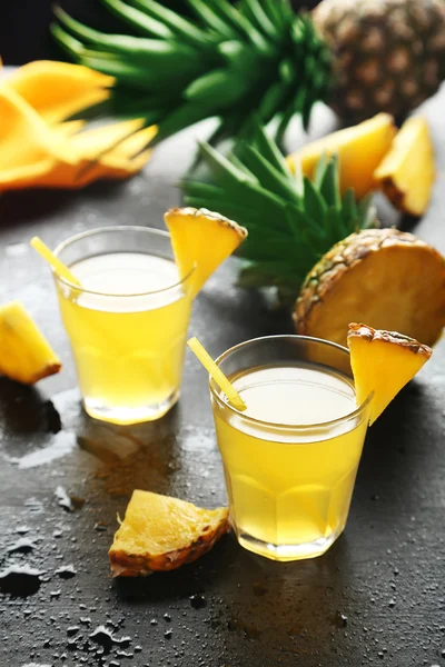 Glas ananas juice - Stock-foto