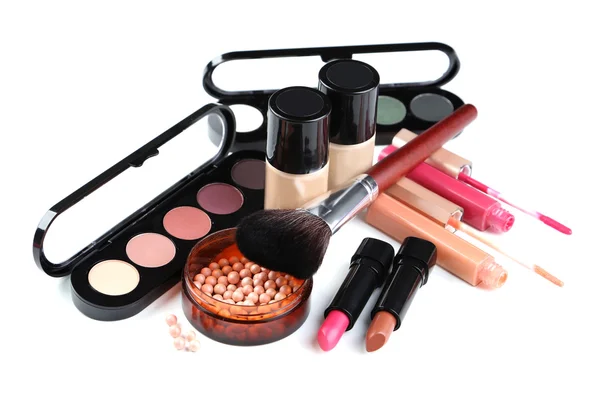 Cepillo de maquillaje y cosméticos — Foto de Stock