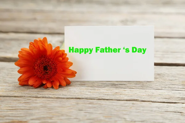Λουλούδι με κάρτα ημέρα ευτυχισμένος πατέρες — Φωτογραφία Αρχείου