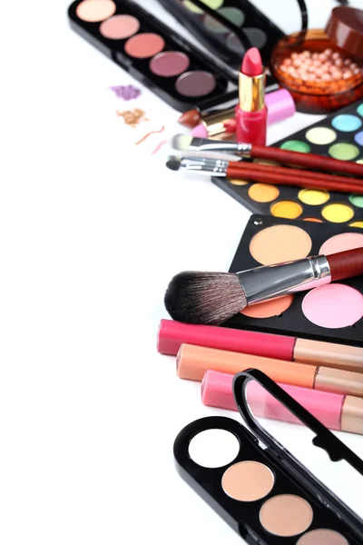 化妆刷和化妆品 — 图库照片