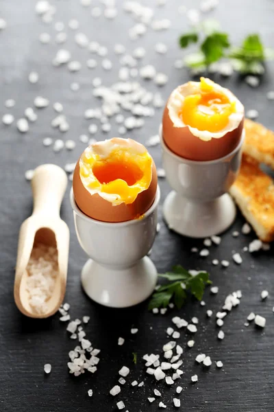 Tost ile haşlanmış yumurta 