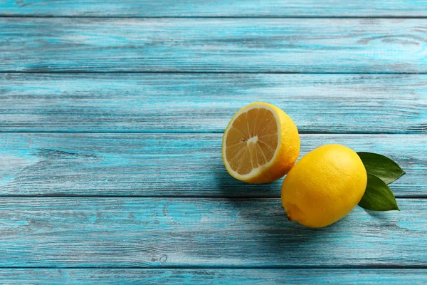 Lemon fruits  table — Stock Photo, Image