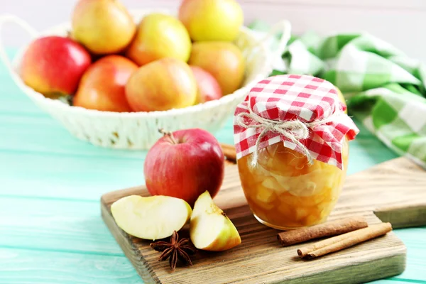 Apfelmarmelade im Glas — Stockfoto