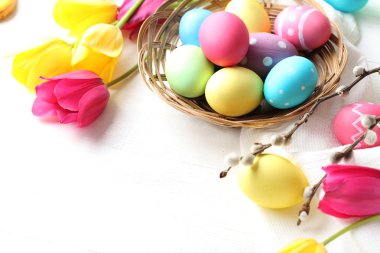 Laleli Paskalya yumurtaları