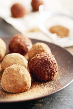 tatlı çikolata truffles