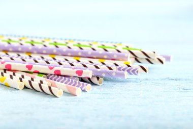 çizgili içki payet