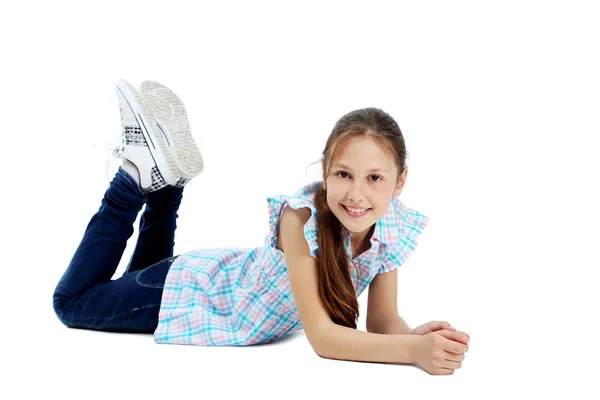 Porträt eines jungen Mädchens auf weißem Hintergrund — Stockfoto